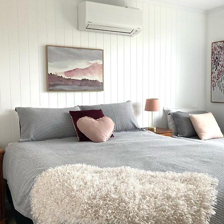 Aparthotel Bridairre Bridport Esterno foto